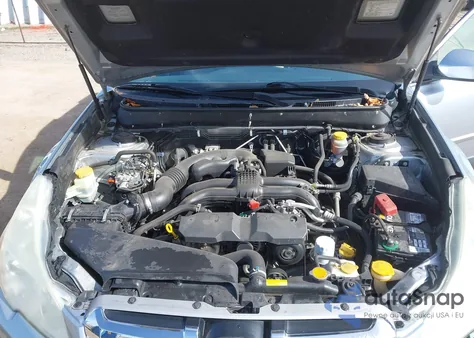 2013 Subaru Outback 2.5I Limited z USA, uszkodzony, nr VIN 4S4BRBKC0D3245950